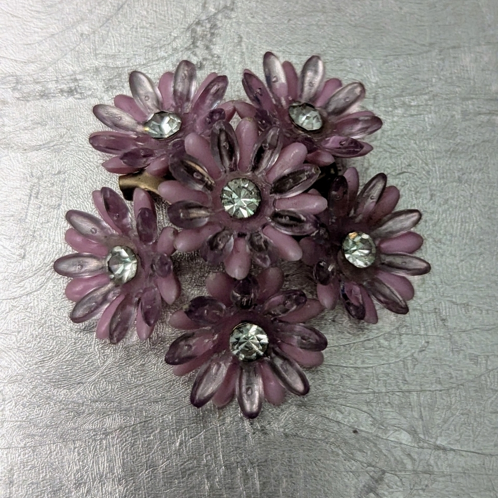 Vintage Brooch Floral Purple lavender Lilac Clear Rhinestones Plastic 1.5" 3D